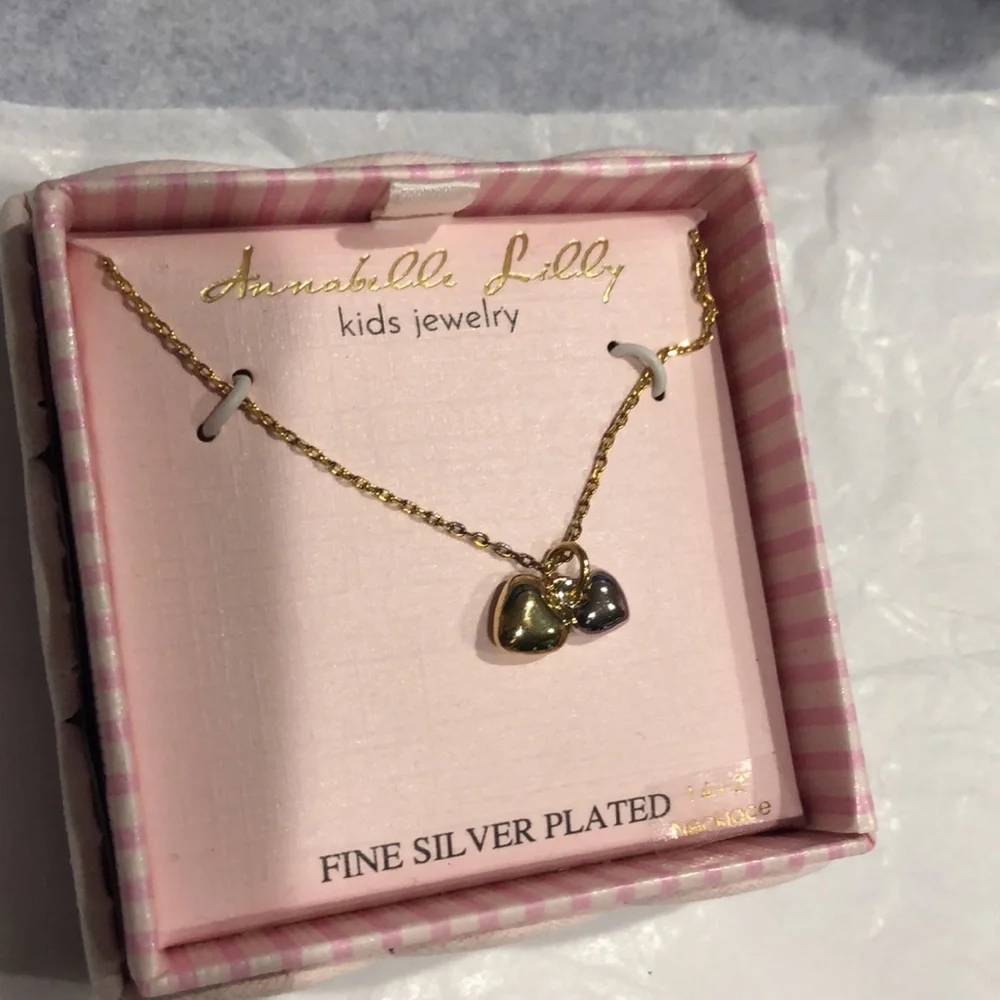 Fine silver plated silver and gold puffy heart pendant 14”‎ kids necklace new